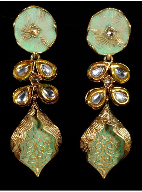 Kundan Earrings with Meenakari Work